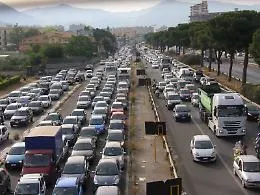 Palermo, asfalto nuovo in viale Regione Siciliana e via Perpignano: da luned&igrave; scattano i cantieri notturni
