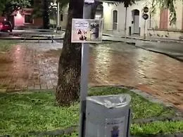 &ldquo;Cestini parlanti&rdquo; in piazza Bonaccorso per combattere gli invicili