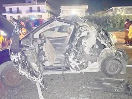 L&rsquo;urto e il ribaltamento dopo un incidente sull'autostrada Palermo - Catania: &laquo;La mia auto &egrave; distrutta, sono stata miracolata&raquo;