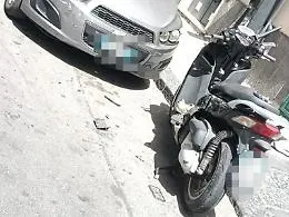 Scooter contro un&rsquo;auto: grave un bimbo di 11 anni