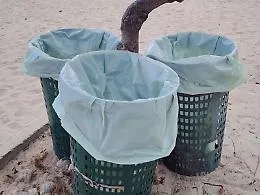 Mondello, extrabudget da 260 mila euro per Rap e Reset. Fondi per pulizia spiaggia, boe e arredi: oggi il piano del Comune