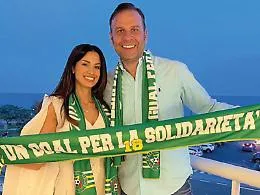 &ldquo;Un goal per la solidariet&agrave;&rdquo; calciatori e star in campo tendono la mano a Niscemi