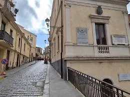 Finanziata la messa in sicurezza degli edifici comunali