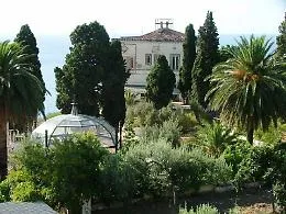 La metamorforsi di Villa Mon Repos da casa da gioco anche a sala da ballo
