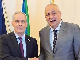 La visita a Palermo dell'ambasciatore di Israele e la verit&agrave; di Lagalla: &laquo;Solo una cortesia istituzionale, solidariet&agrave; ai palestinesi di Gaza&raquo;