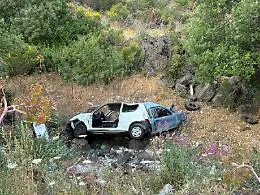 Auto finisce in una scarpata, 31enne in prognosi riservata
