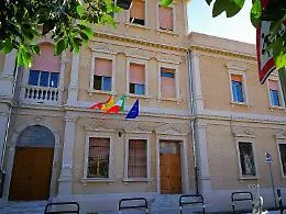 Adeguamento antincendio: gi&agrave; avviate le procedure in due istituti scolastici