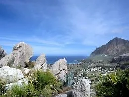 Un altro polmone naturale riapre i battenti per uno spettacolo tra collina e mare