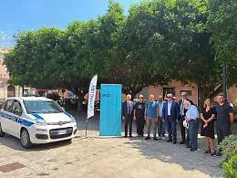 Cosedil e Ance Catania donano nuova auto alla polizia locale