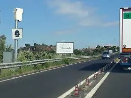 Autovelox non omologato, il giudice di pace annulla la multa