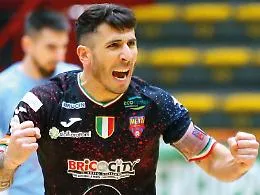Meta Catania, capitan Musumeci resta in rossazzurro