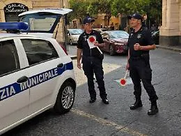 A Bronte presidio fisso di polizia locale nelle piazze del centro