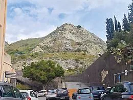 San Vincenzo: partono i lavori al costone, ma &egrave; caos parcheggi