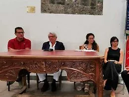 Si comincer&agrave; con i doppi turni ma l&rsquo;ex I Circolo didattico dice no