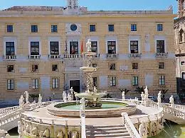 Il flop in aula e il... consiglio del sindaco Lagalla: &laquo;Basta capricci&raquo;. Oggi la relazione sul programma
