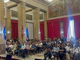 Al Comune si riaccende lo scontro tra Basile e i sindacati