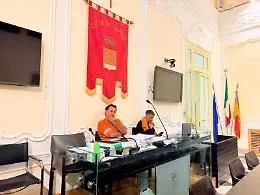 A Trapani va in scena &laquo;il festival delle menzogne&raquo; da parte della politica litigiosa