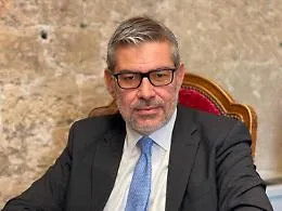 Corruzione, il deputato Lombardo attende l'interrogatorio: &laquo;Prima non parlo, ma io estraneo alle contestazioni&raquo;