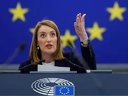 Pi&ugrave; Europa per il Mediterraneo, Metsola a Taormina lancia la sfida: &laquo;L&rsquo;Ue non &egrave; in declino, dalla Sicilia una nuova fase&raquo;