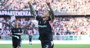 La "manita" del Palermo al Mantova per regalarsi il Bologna