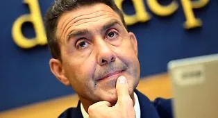 Vannacci, dopo l'Esercito nel mirino anche la polizia: l'esposto porta la firma di un legale catanese