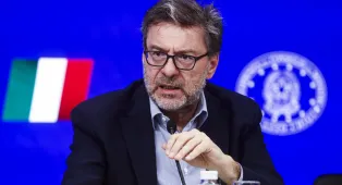 Manovra 2027, via libera al Dpfp: Pil all&rsquo;1% e deficit in risalita, ora il confronto sulle coperture
