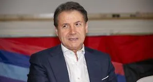 Diciassette anni di M5s, Conte: &laquo;Ci attaccano da ogni parte&raquo;. E Grillo rilancia: &laquo;Ora puntano solo all'arricchimento&raquo;