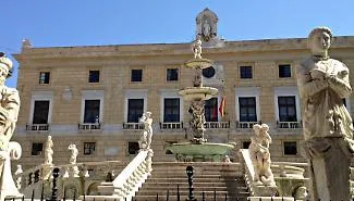 &laquo;Dipendenti "retrocessi" illegittimamente, stangata da oltre 200mila euro per il Comune di Palermo&raquo;
