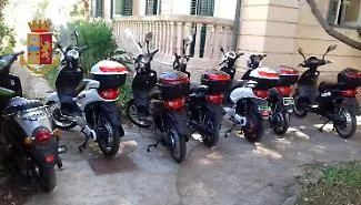 Caos scooter elettrici e monopattini, a Palermo 2300 multe negli ultimi due mesi