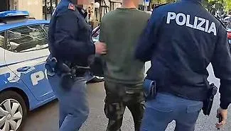 Arrestato in un b&b a Gela ventenne tedesco in fuga dalla Germania: era ricercato per tentato omicidio