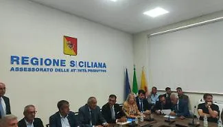 Incendio al Conca d'Oro, il sindaco Lagalla: &laquo;Possibile una riapertura parziale in tempi brevi&raquo;