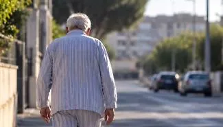 Modica, 78enne ricoverato lascia l'ospedale all'alba e vaga in stato confusionale: nessuno se ne accorge