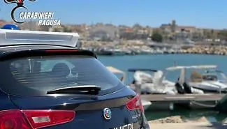 Scoglitti, evade dai domiciliari e fugge all'alt: arrestato dai carabinieri