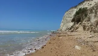 Tragedia sul litorale agrigentino: turista di 43 anni muore in mare tra Cattolica Eraclea e Ribera