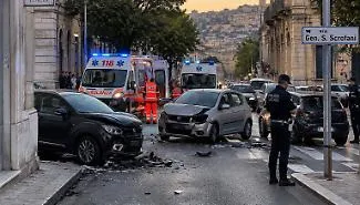 Ragusa, incidente in corso Italia: ci sono feriti