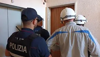 Siracusa, blitz nelle case popolari: scoperti allacci abusivi