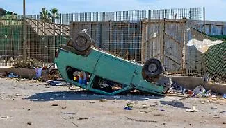 Devastazione da tornado tra Marsala e Petrosino: 11 famiglie sfollate, lezioni sospese e richiesta di stato di emergenza