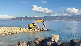 Ritardi al porto di Tremestieri, la Uil: &laquo;Adesso basta con i silenzi&raquo;