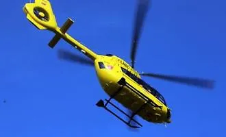 Gela, sorpasso azzardato sulla statale 115: cinque mezzi coinvolti, paziente trasferito in elisoccorso