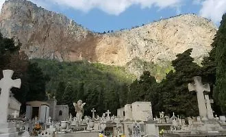 Per l'ex dirigente dei cimiteri condannato per le &laquo;sepolture clandestine&raquo;, anche il danno erariale: sentenza della Corte dei conti