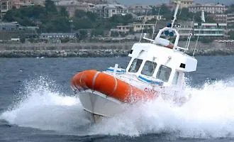 Tragedia a Vendicari, 79enne trovato senza vita in mare