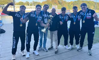Canoa polo: l'Italia campione del mondo 10 anni dopo Siracusa con la rete decisiva dell'etneo Tomaso Lamp&ograve;