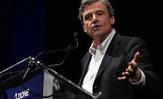 Carlo Calenda: &laquo;In Sicilia noi possiamo correre da soli&raquo;. La Vardera riunisce i suoi e segreteria regionale di Controcorrente