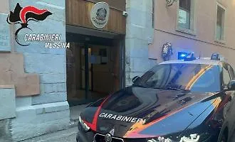 Notte di sangue nella villa comunale di Furci Siculo: arrestato un diciottenne con l'accusa di tentato omicidio