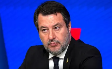 Il ministro Salvini: &laquo;350 aziende italiane ancora in Russia, "eroiche" ma in difficolt&agrave; tra sanzioni e contro-sanzioni&raquo;