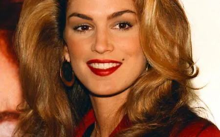 Lutto per la supermodella Cindy Crawford: &egrave; morto il figlio di 27 anni Presley Gerber
