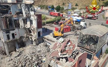 Funerali al Duomo di Messina per quattro vittime del crollo di Pistunina