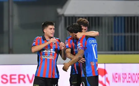 Il Catania risorge, la mossa di Longo che ha affondato il Cosenza: finisce 4 a 0