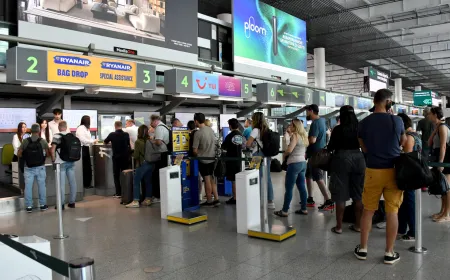 Etna, riapre l'aeroporto di Catania: ripristinate con effetto immediato tutte le attivit&agrave; di volo