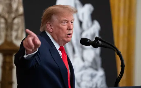 Trump compra diesel da Putin: rotto il fronte con l'Occidente